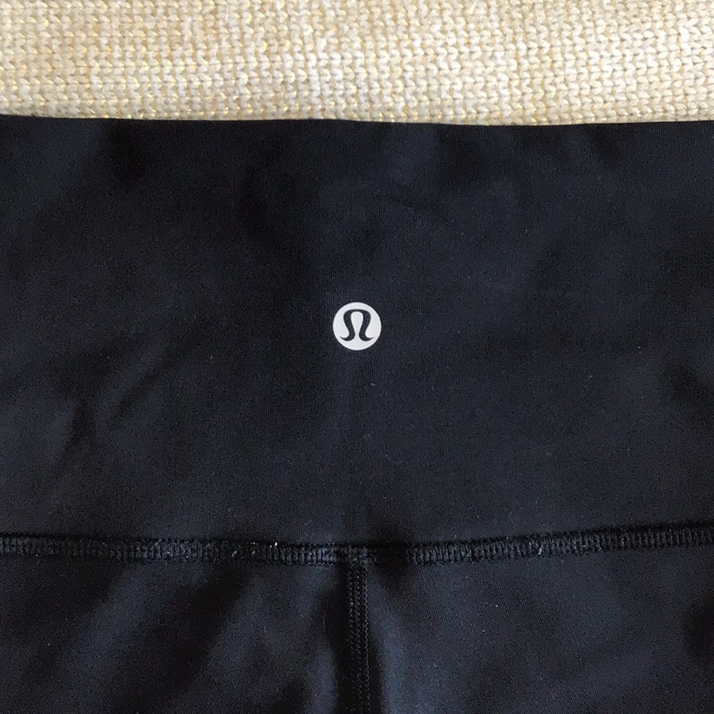 black align luluemon leggings 25”